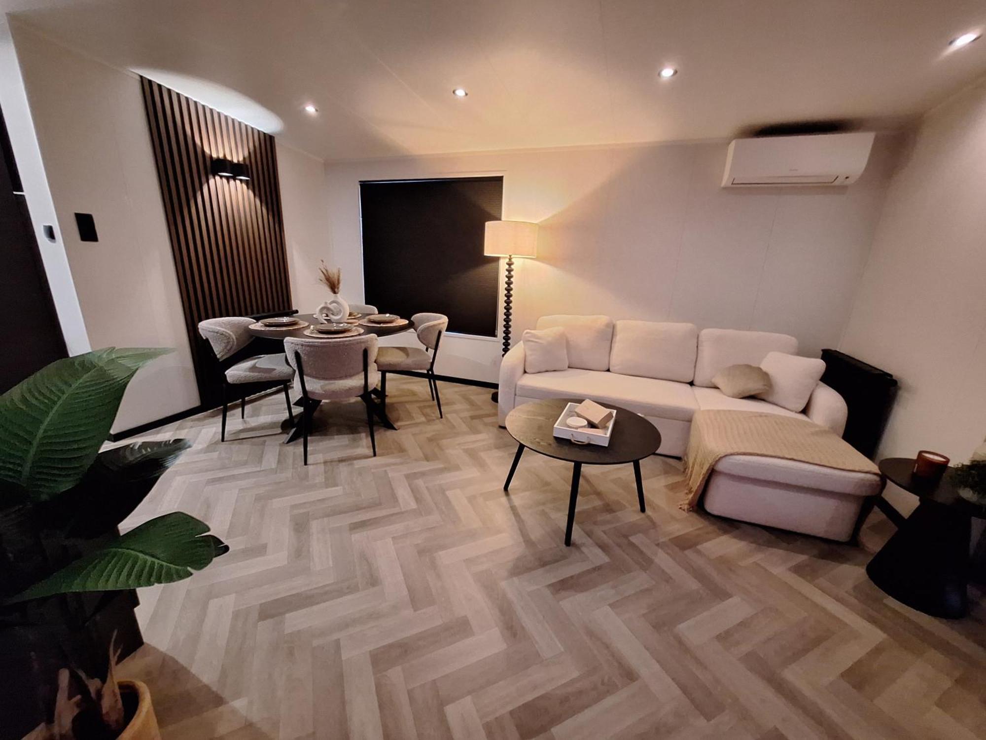 'Relax Lodge Sea' - Wellness Lodge In Zeeland - Private Sauna - Airco - Garden - Outdoor Swimming Pool - Free Wifi, Towels & Bed Linen Heinkenszand Zewnętrze zdjęcie